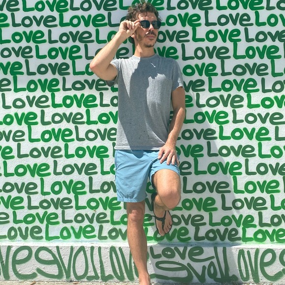 Meet your Posher, Darryll - Picture 1 of 1